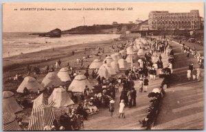 France Biarritz (Cote Basque) Les Nouveaux Trottoirs De La Grande Plage Postcard