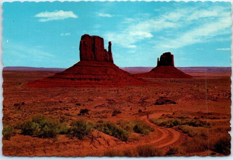 Postcard - Mitten Butte, Monument Valley, Navajo Tribal Park - Arizona