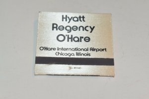 Hyatt Regency O'Hare Chicago Illinois 30 Strike Matchbook