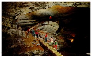 Kentucky  Booth's Amphitheatre in Mammoth Cave