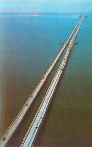 St Petersburg Florida Gandy Bridge Vintage Chrome Postcard Unused