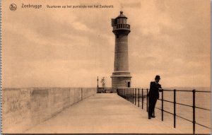 Belgium Zeebrugge Vuurtoren Punteinde van het Zeehoofd Ligthouse Postcard C107