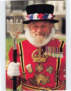 Postcard Beefeaters at the Tower of London, England