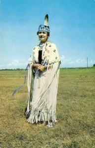 Native Americana  CHARLOTTE HENSLEY~Indian Princess Of Winnebago Tribe  Postcard