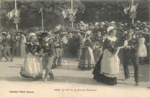 Folk and types France dancers Le Bal de la Gavotte Bretonne costumes