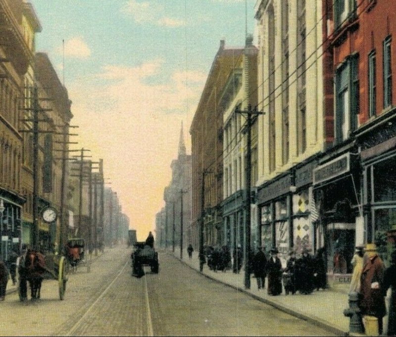 USA Eleventh Ave Looking West Altoona Pennsylvania Vintage Postcard 07.68 