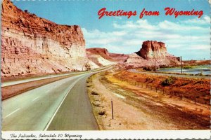 Greetings from Wyoming Postcard The Palisades I80 Green River George MC Co