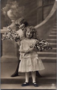 Victorian Girl And Boy Vintage RPPC C043