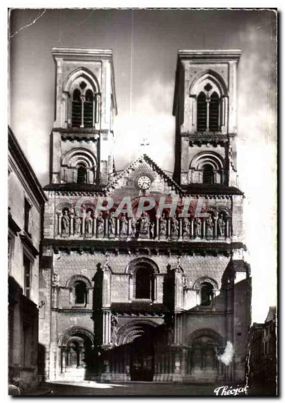 Modern Postcard Chatellerault (Vienna) The Church of Saint Jacques