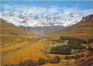 B91286 snow on the berg drakensberg south africa royal natal national park rsa