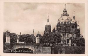 BR42311 Dom und Schlossbrucke Berlin germany