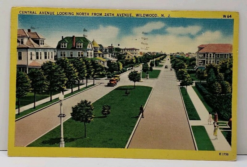 Wildwood NJ Central Avenue Looking North From 26th Avenue Linen Postcard D11