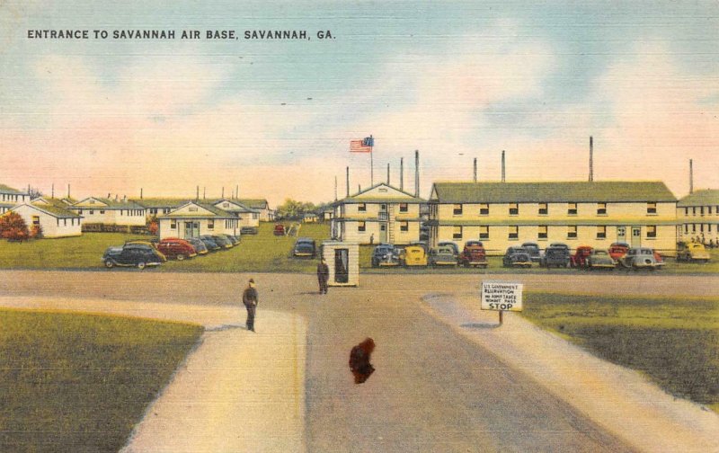 ENTRANCE TO SAVANNAH AIR BASE SAVANNAH GEORGIA MILITARY POSTCARD (c. 1940s)