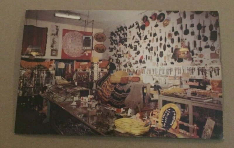 VINTAGE POSTCARD UNUSED INTERIOR TOTEM TRADING POST VIRGINIA CITY, NEVADA