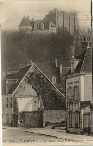 CPA NOGENT-le-ROTROU-Le Chateau vu de la rue St-Laurent (28612)
