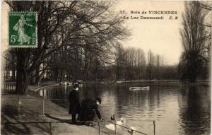 CPA PARIS 12e Bois de VINCENNES Le Lac Daumesnil (672616)