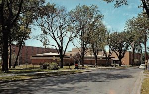 Wisconsin WI   OSHKOSH STATE UNIVERSITY Clow Social Science Center   Postcard