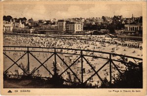 CPA DINARD La Plage a l'heure du bain (1021518)