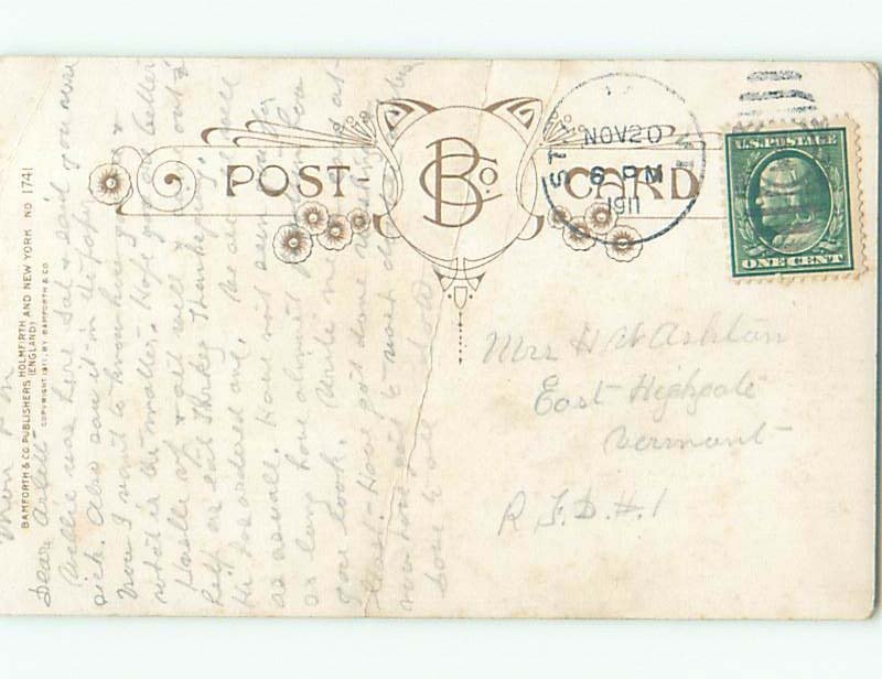 Bamforth comic PRETTY GIRL TALKS TO THE OLD MAID k8178