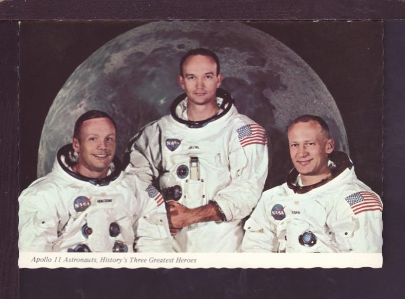 Apollo 11 Astronauts Post Card 2813