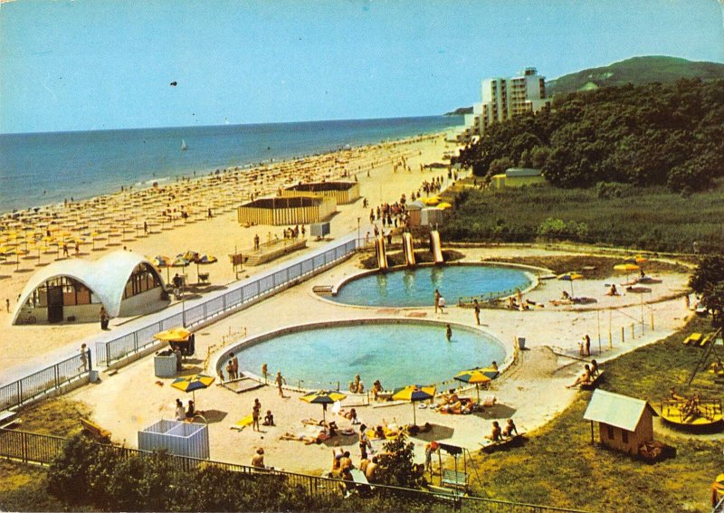 B108841 Bulgaria Albena der Badestrand Beach Swimming Pools Promenade