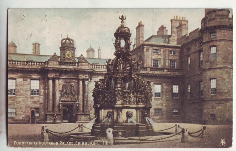 P711 1907 stamped fountain at holyrood palace, edinburgh III great britain