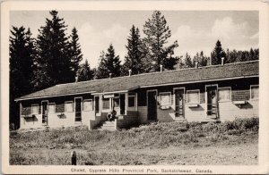 Chalet Cypress Hills Provincial Park SK Saskatchewan Unused PECO Postcard H27