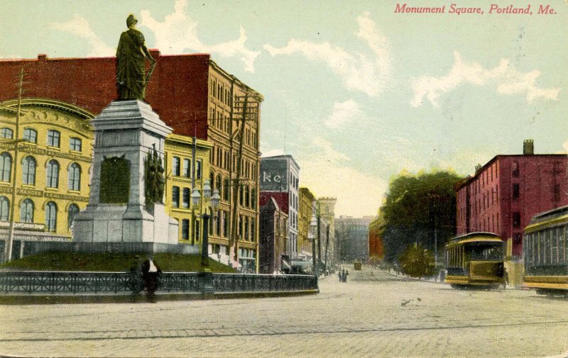 ME - Portland. Monument Square, Trolleys