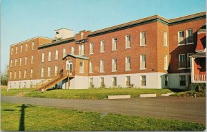 Sacred Heart Hospital Cheticamp Cape Breton NS Nova Scotia Postcard F77