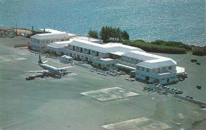 Bermuda  AIR TERMINAL~AIRPORT  Terminal~Airplane  FERRY REACH  ca1950's Postcard