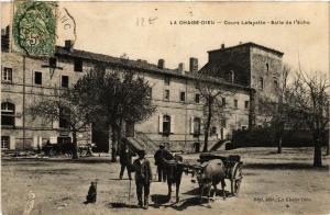 CPA La CHAISE-DIEU - Course LAFAYETTE - Salle de l'Echo (588877)