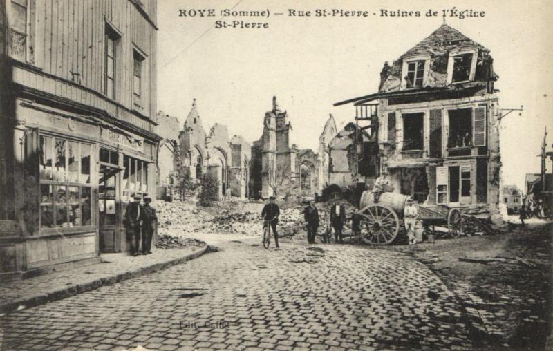 CPA ROYE - Rue St-PIERRE - Ruines de l'Église St-PIERRE (121397)