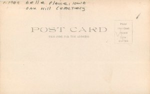 Postcard RPPC C-1905 Iowa Belle Plaine Oak Hill Cemetery 23-11425