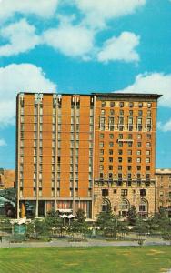 NEWARK, NJ New Jersey     ROBERT TREAT HOTEL    Roadside Chrome Postcard