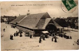 CPA LE FAOUET - La Vieille Halle - Vue générale de la Place (205820)