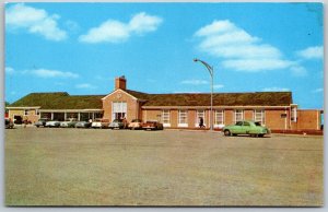 Vtg Ohio OH Turnpike Service Plaza 1950s View Old Chrome Postcard