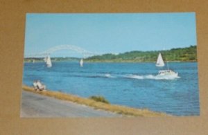 UNUSED POSTCARD - CAPE COD CANAL, CAPE COD, MASSACHUSETTS