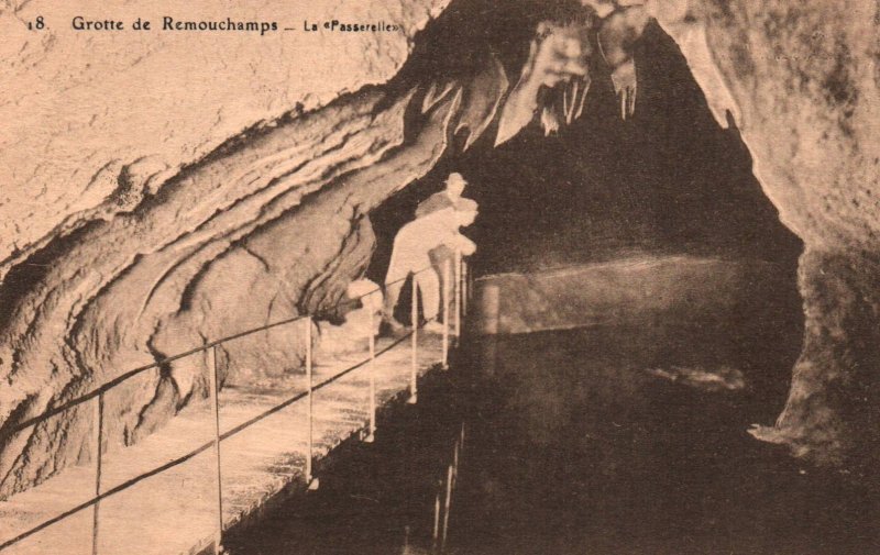 La Passerelles,Grotte de Remouchamps,Belgium BIN