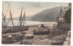 P3213 old postcard quiet fishing village boats harbor cloovelly devon england