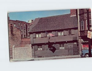 Postcard The Paul Revere House in North Square, Boston, Massachusetts