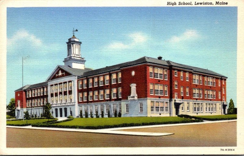 Maine Lewiston High School 1952 Curteich