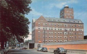 ST JOSEPH MICHIGAN~WHITCOMB SULPHUR SPRINGS HOTEL-1940s CARS~1959 PSTMK POSTCARD