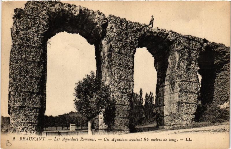 CPA BEAUNANT Les Aqueducs Romains (444249)