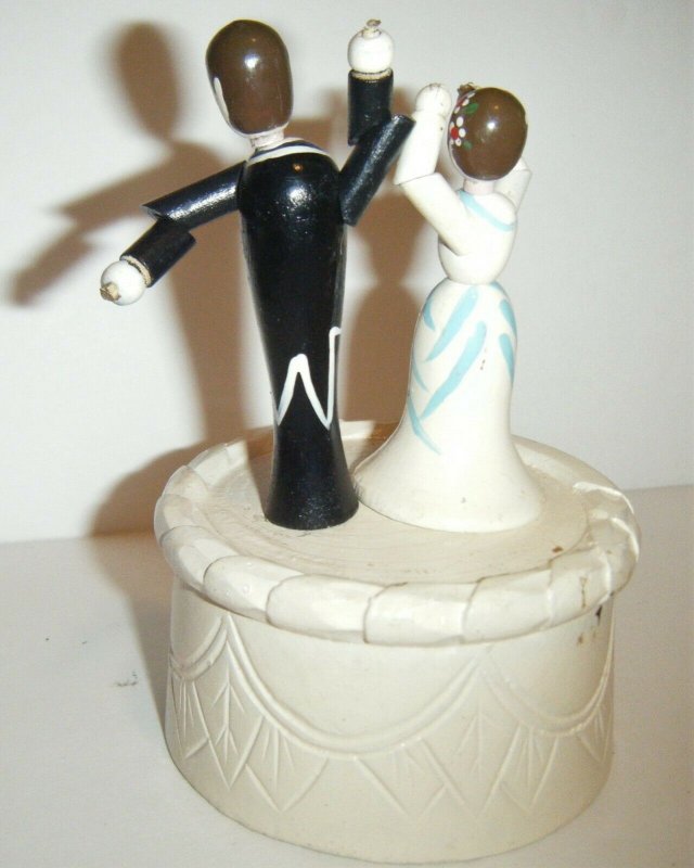 Vintage Push Button Puppet Bridge & Groom Wedding Couple On Cake Thumb Toy