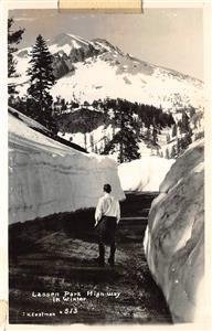 RPPC LASSEN PARK HIGHWAY Winter Snow Scene ca 1940s Vintage Eastman Postcard 