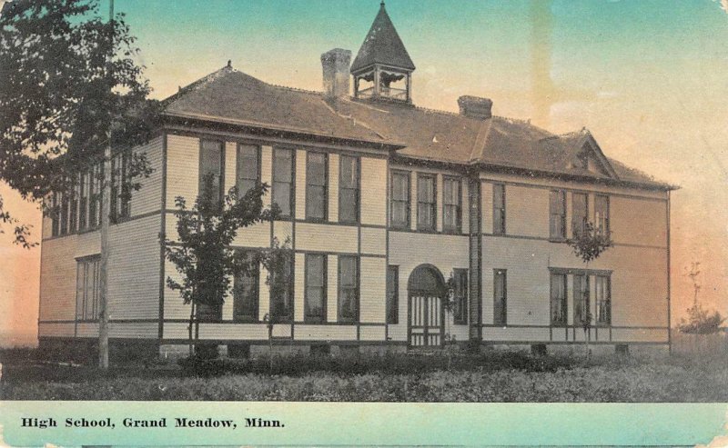 High School, Grand Meadow, Minnesota 1913 Vintage Postcard
