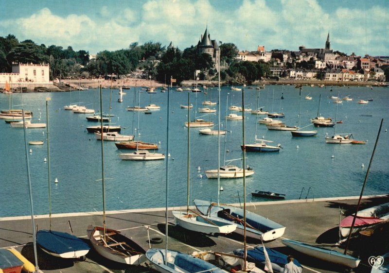 Postcard La Bretagne Tourisque Perle De La Cote De Jade Pornic Le Port Des Yacht