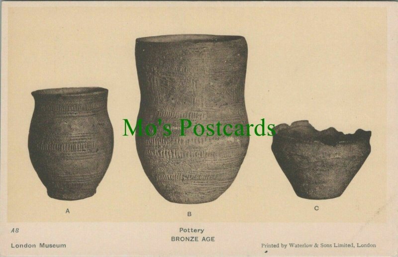 London Museum Postcard - Pottery, Bronze Age  RS27909