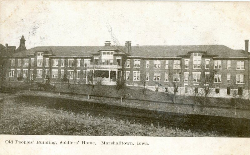 Postcard Early View of Elderly Living Building & Soldiers Home, Marshalltown, IA
