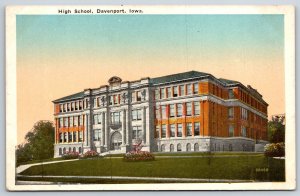 Davenport Iowa~High School Bldg Exterior View~Rock Island Co Vintage Postcard
